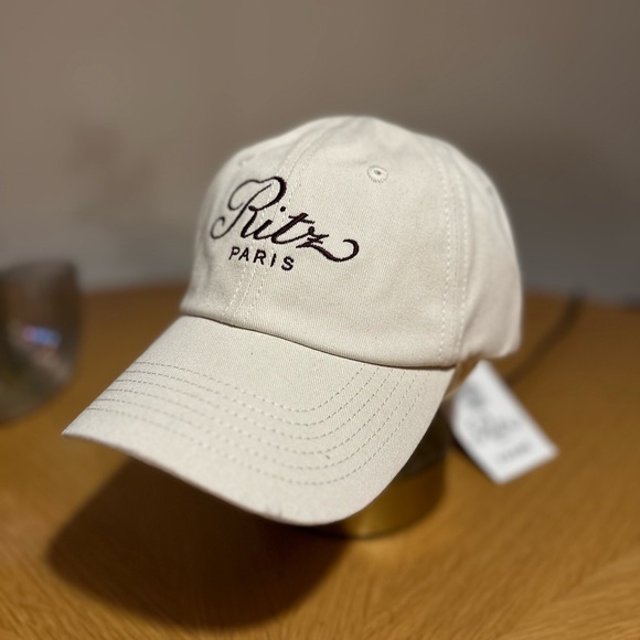 Ritz Paris Cream Cap - Picture 2 of 8